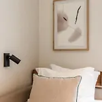Διαμέρισμα C1 Modern & Bright! Charming With 2 Bedrooms In Bairro Alto, Downtown *