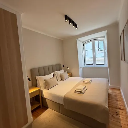 C1 Remodeld Beautiful Charming 2br - Bairro Alto 아파트 *