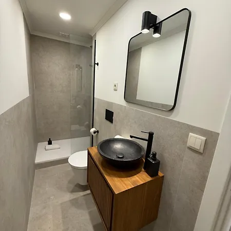 아파트 C1 Remodeld Beautiful Charming 2br - Bairro Alto