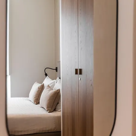 C1 Modern & Bright! Charming With 2 Bedrooms In Bairro Alto, Downtown Daire *
