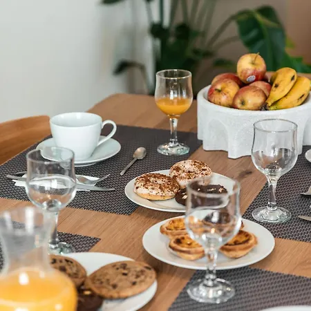 C1 Remodeld & Beautiful! Charming With 2 Bedrooms In Bairro Alto! Lis Downtown Apartment Lisbon