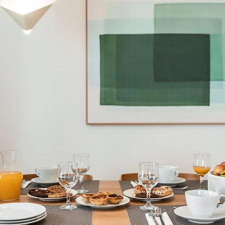 C1 Modern & Bright! Charming With 2 Bedrooms In Bairro Alto, Downtown Апартаменты *